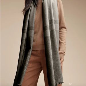 Authentic Canada Goose Logo Blanket Scarf